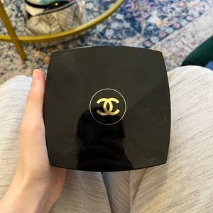 Chanel No. 5 After Bath Powder